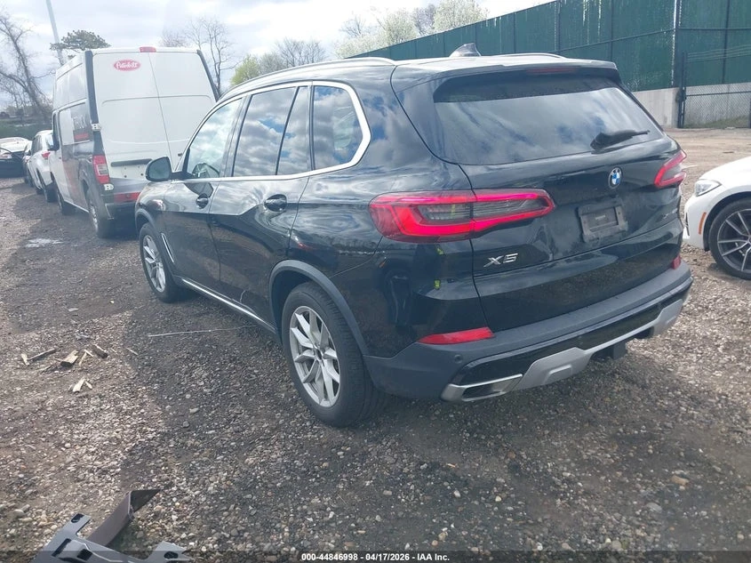BMW X5 3.0L I-6 DI, DOHC, VVT, TURBO, 335HP All Wheel | Mobile.bg � ����������� 3