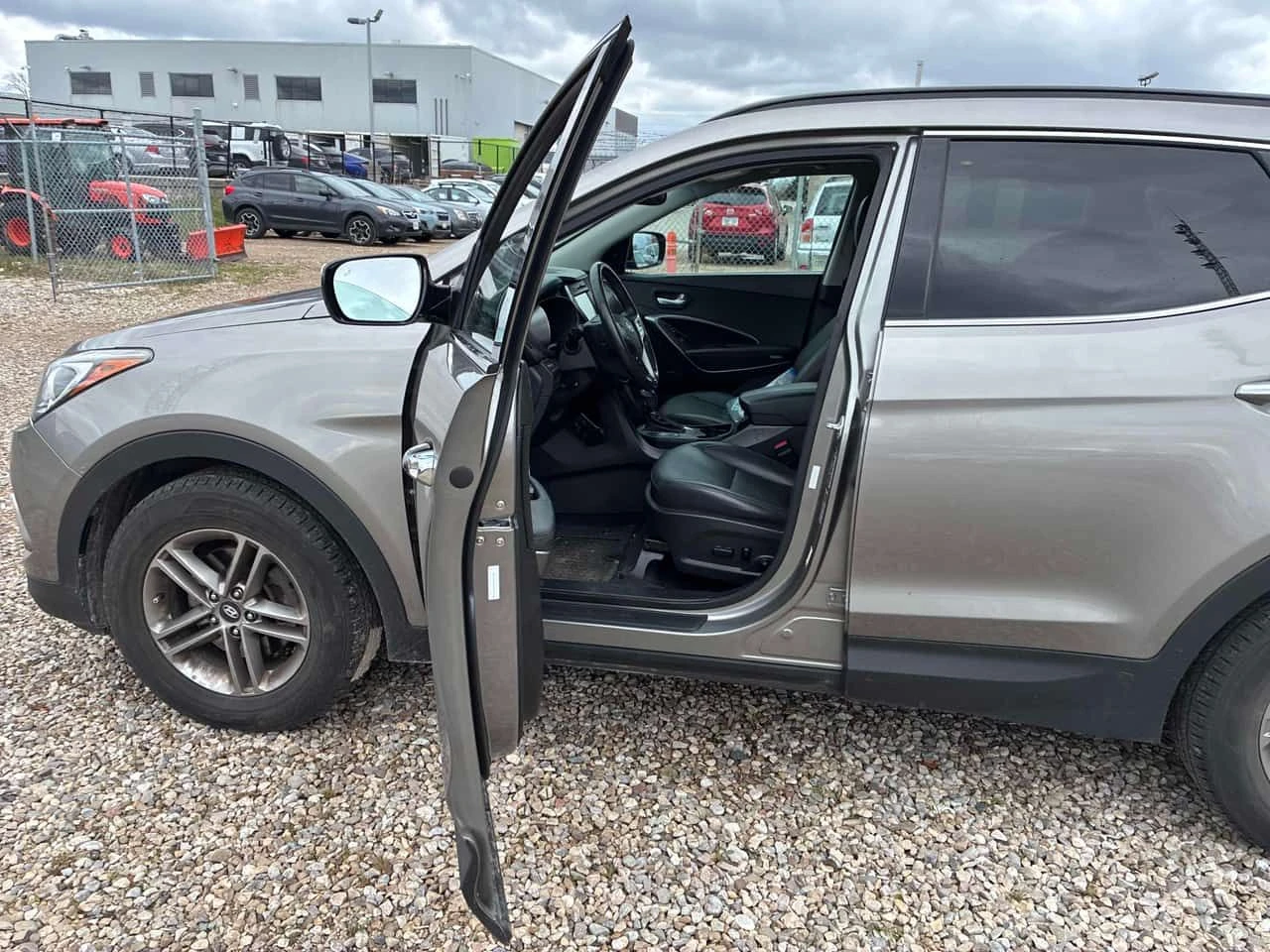 Hyundai Santa fe Luxury * ПОДГРЕВ * ОТ ПРЕДСТАВИТЕЛСТВО, снимка 7 - Автомобили и джипове - 54398119