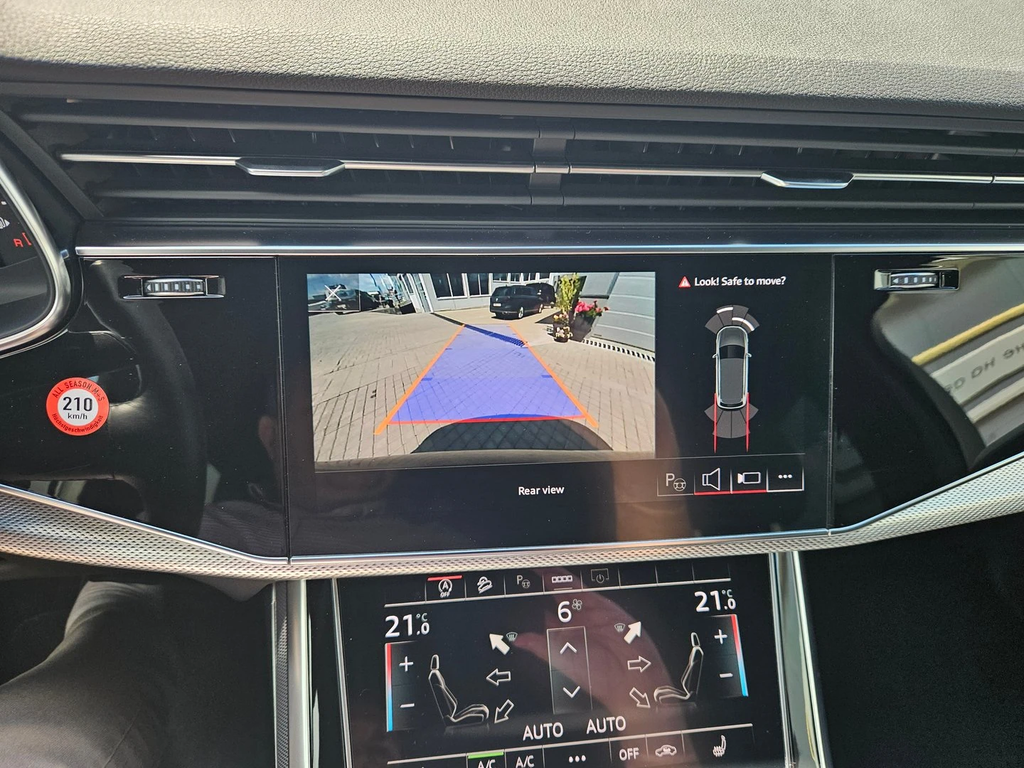 Audi Q7, снимка 13 - Автомобили и джипове - 55347021