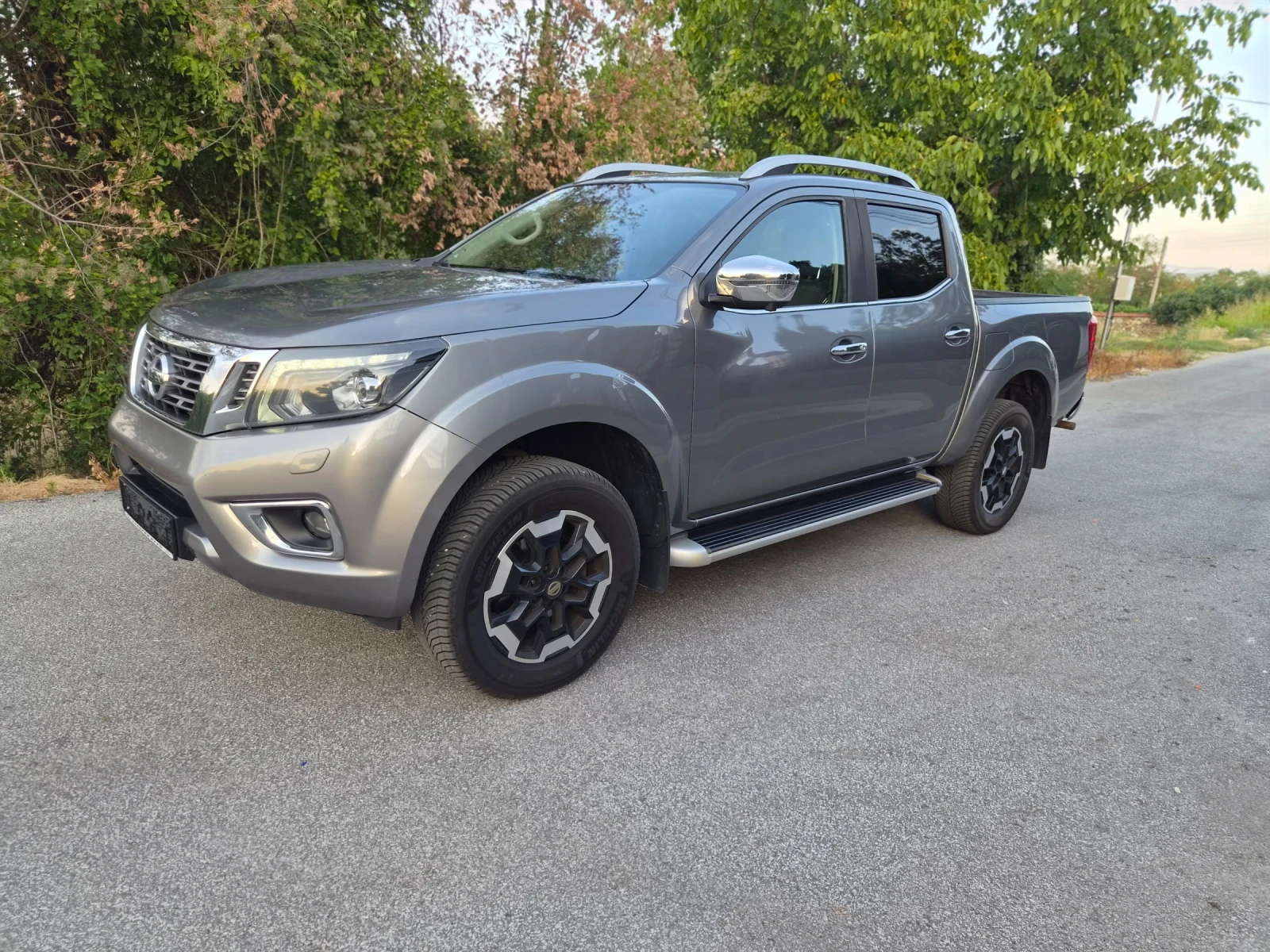 Nissan Navara Tekna/2.3D/Automat/21
