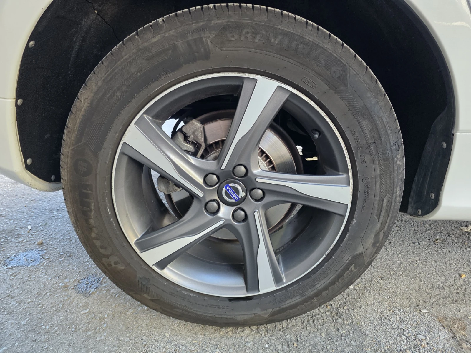Volvo XC60 R Design, снимка 6 - Автомобили и джипове - 55993672
