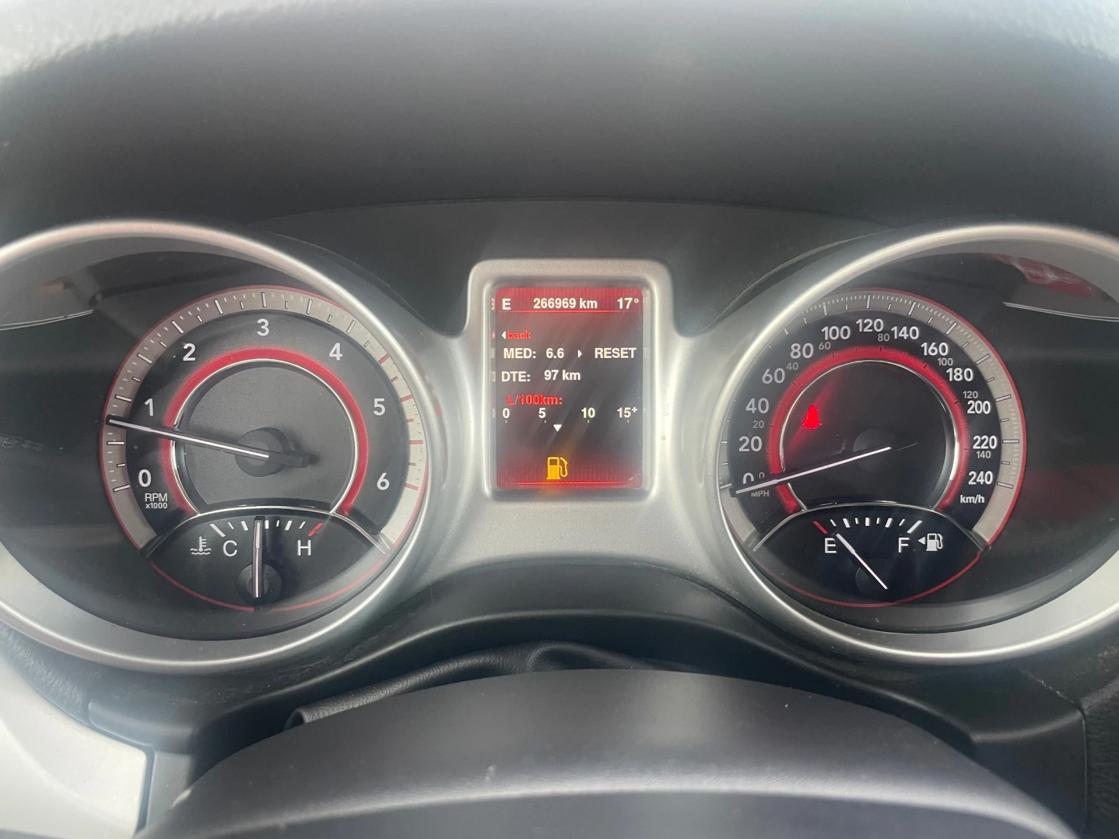 Fiat Freemont 2.0D 6+ 1, снимка 14 - Автомобили и джипове - 56143619