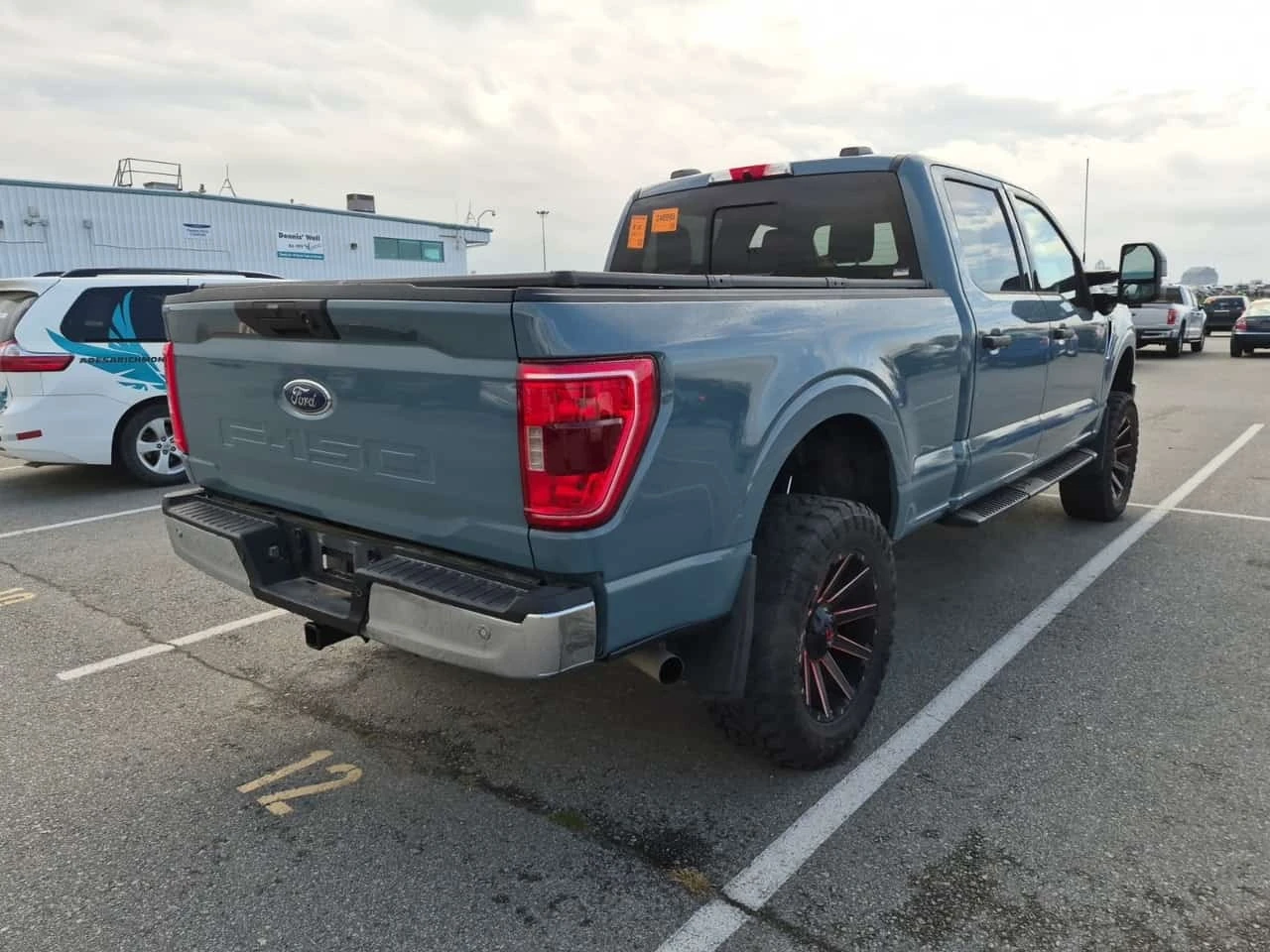 Ford F150 * XLT CREW CAB STD BED* АВТОКРЕДИТ* , снимка 3 - Автомобили и джипове - 56259598