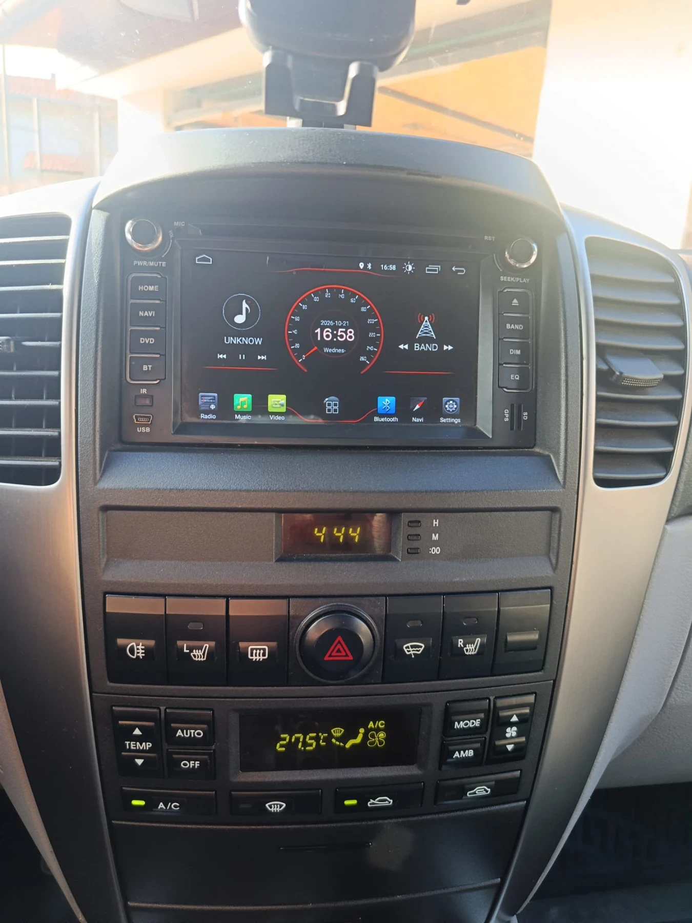 Kia Sorento, снимка 9 - Автомобили и джипове - 56616761