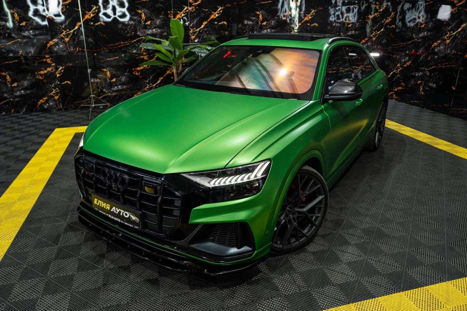 Audi SQ8 4.0D V8 MATRIX ПАНО HUD B&O ЛИЗИНГ 100% , снимка 2 - Автомобили и джипове - 56747424