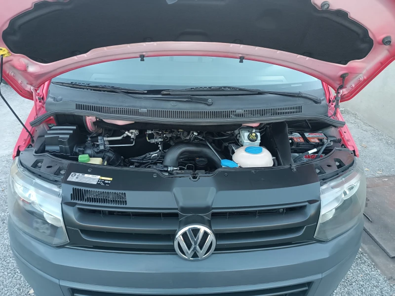 VW Transporter 2.0TDI КЛИМАТИК/ ИТАЛИЯ/, снимка 15 - Бусове и автобуси - 47896230