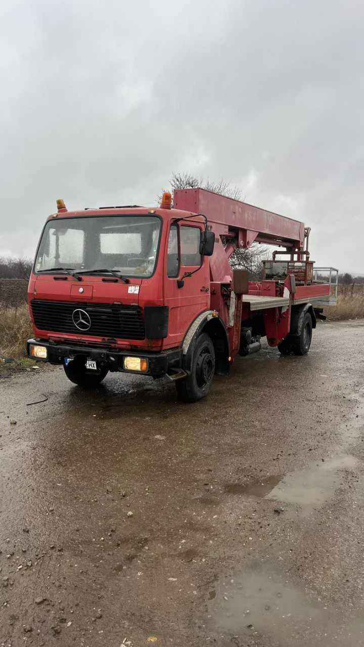 Mercedes-Benz 1622 Вишка ruthmann 21 метра, снимка 1 - Камиони - 48451445