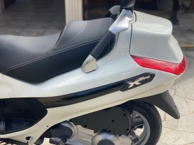 Piaggio XEvo 250i, снимка 9