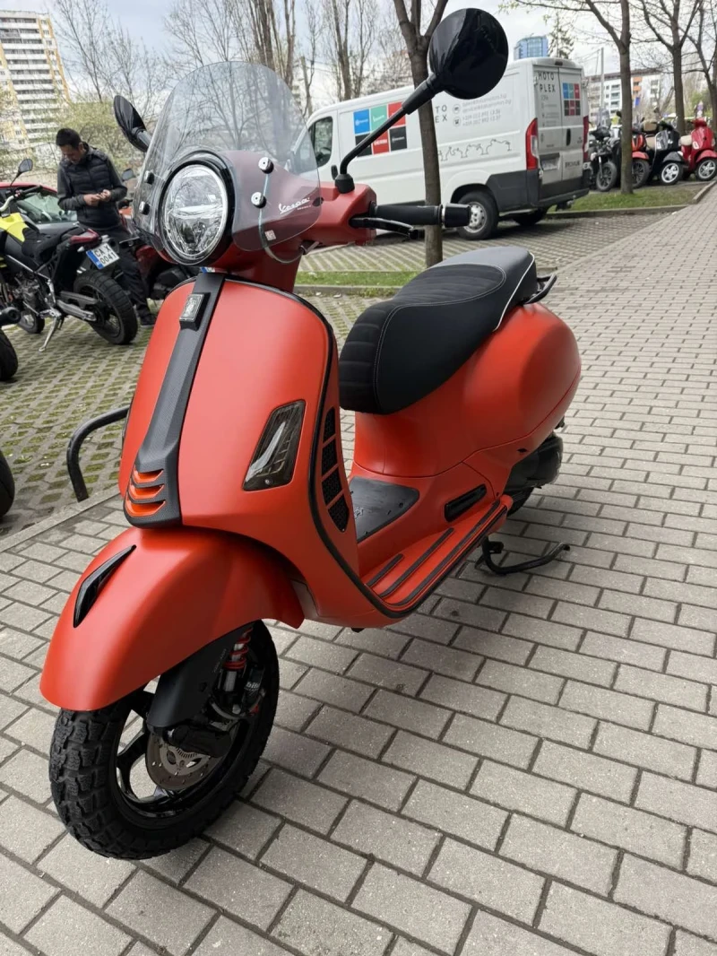 Vespa GTS Super Sport 300, снимка 2 - Мотоциклети и мототехника - 51935799