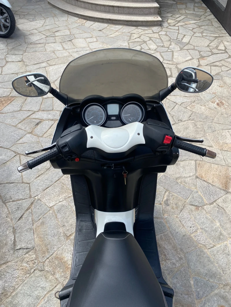 Piaggio XEvo 250i, снимка 8 - Мотоциклети и мототехника - 50046610