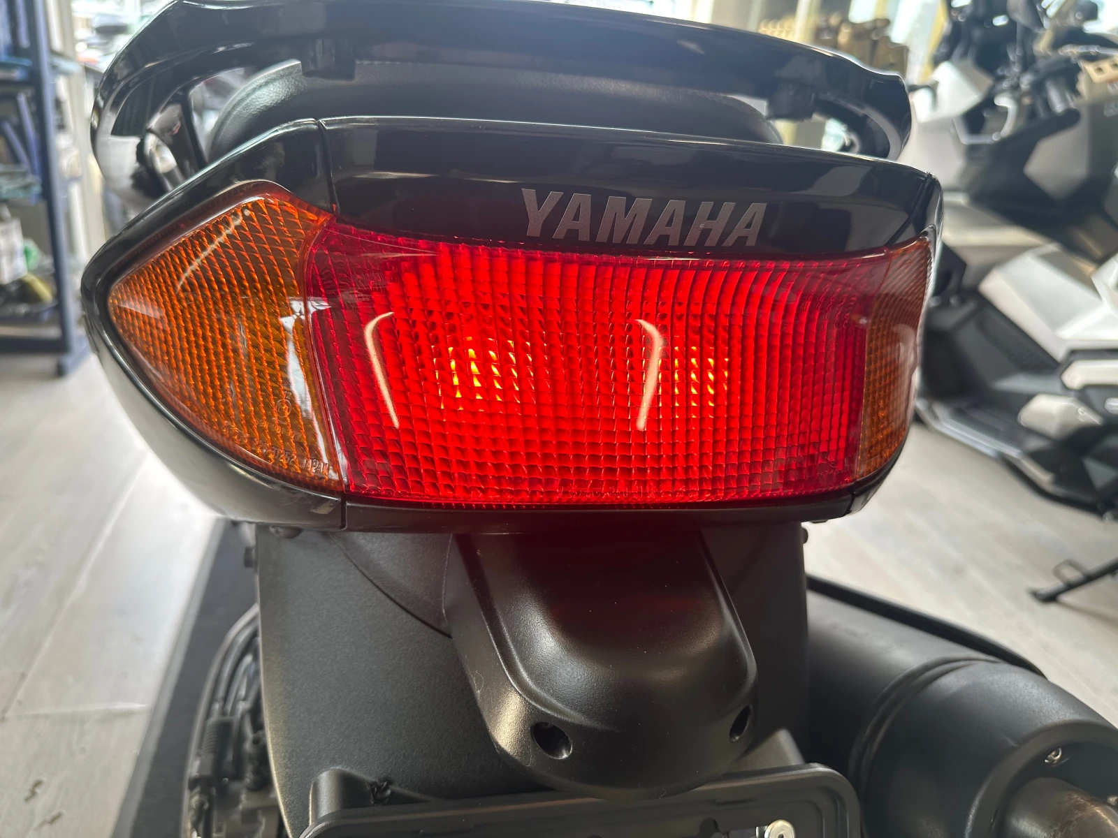 Yamaha T-max 500i 04.2008г., снимка 4 - Мотоциклети и мототехника - 53876518