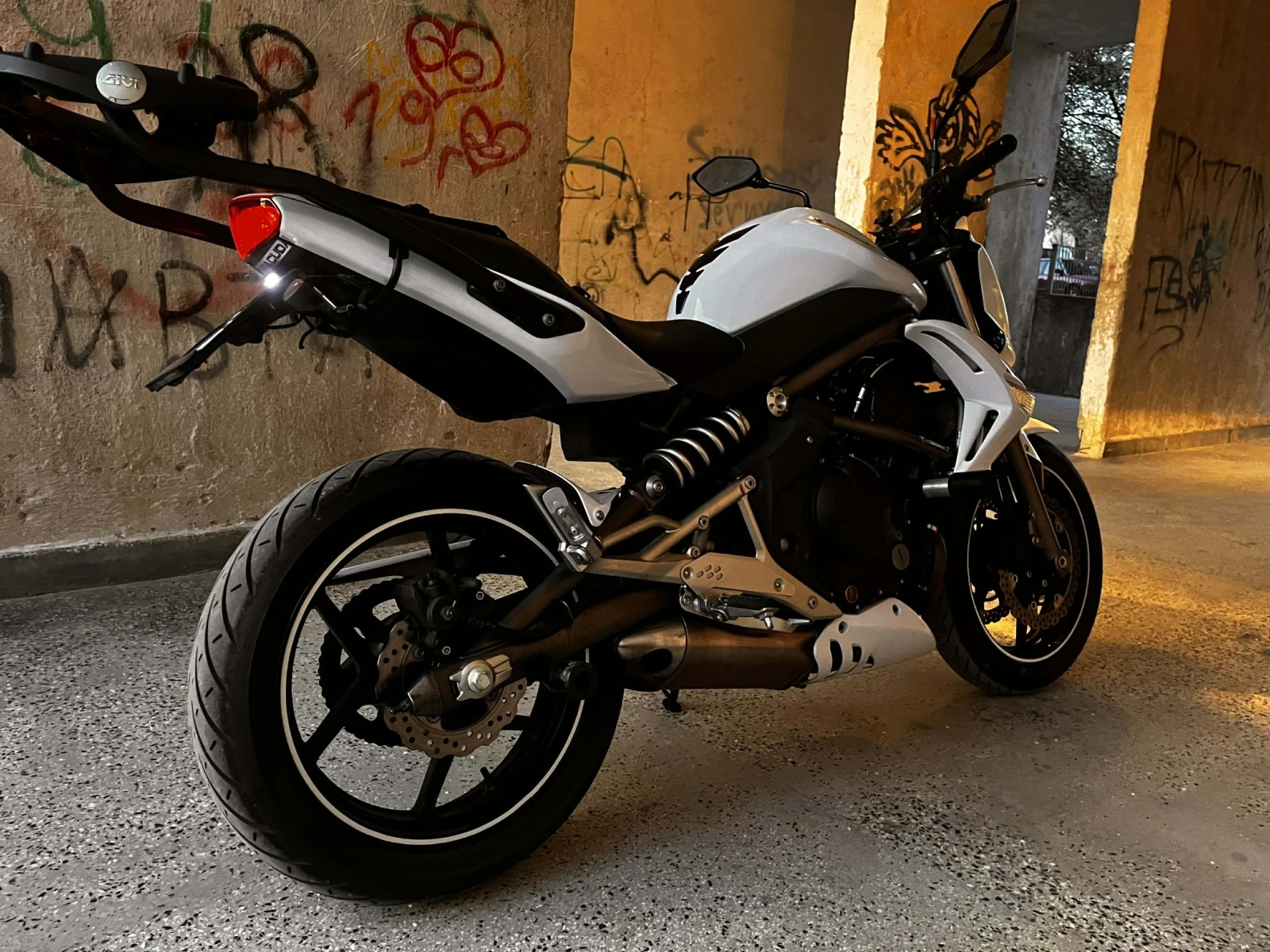 Kawasaki ER Er-6n, снимка 4 - Мотоциклети и мототехника - 54144213