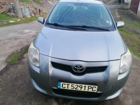 Toyota Auris, снимка 1