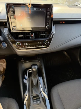 Toyota Corolla 1.8 Бензин-Хибрид, снимка 14