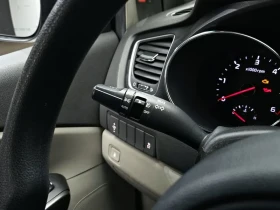 Kia Carnival 2.2 CRDI, снимка 17