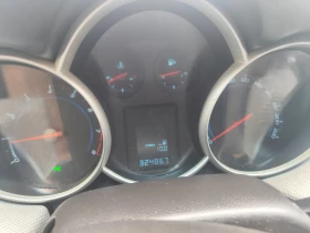 Chevrolet Cruze 1.8, снимка 10