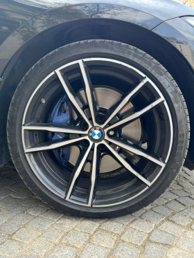 BMW 330 i xDrive, снимка 15 - Автомобили и джипове - 45200405
