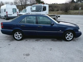 Mercedes-Benz C 220 Седан, снимка 6