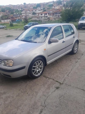 VW Golf | Mobile.bg    2