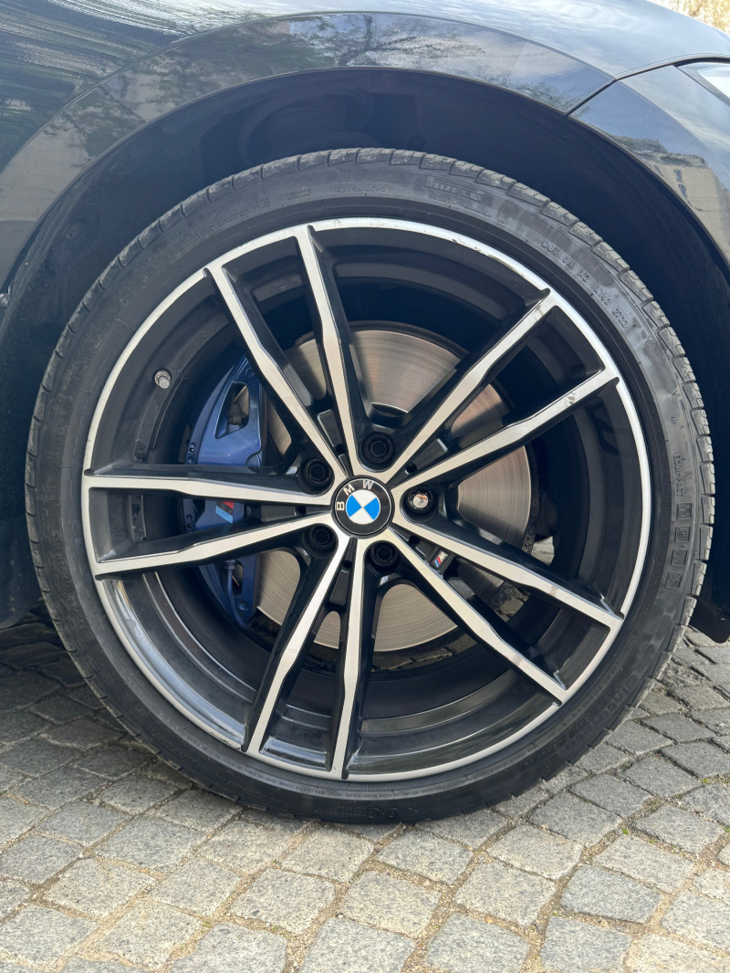 BMW 330 i xDrive, снимка 15 - Автомобили и джипове - 46382142