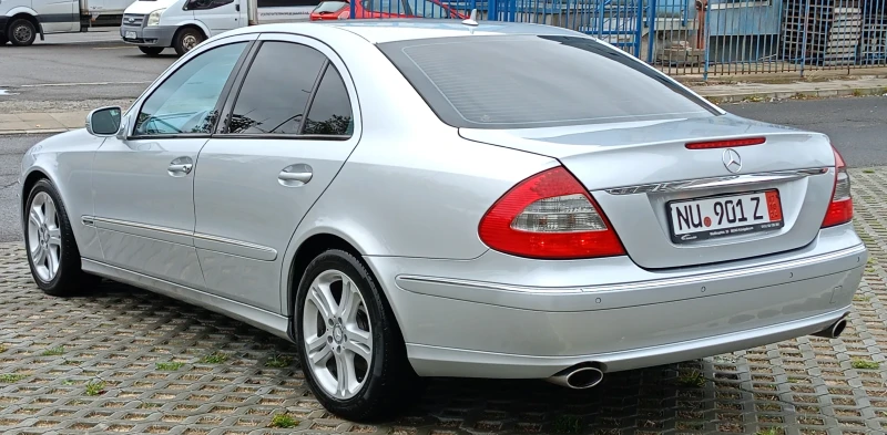 Mercedes-Benz E 320 E320CDI, снимка 3 - Автомобили и джипове - 47404704