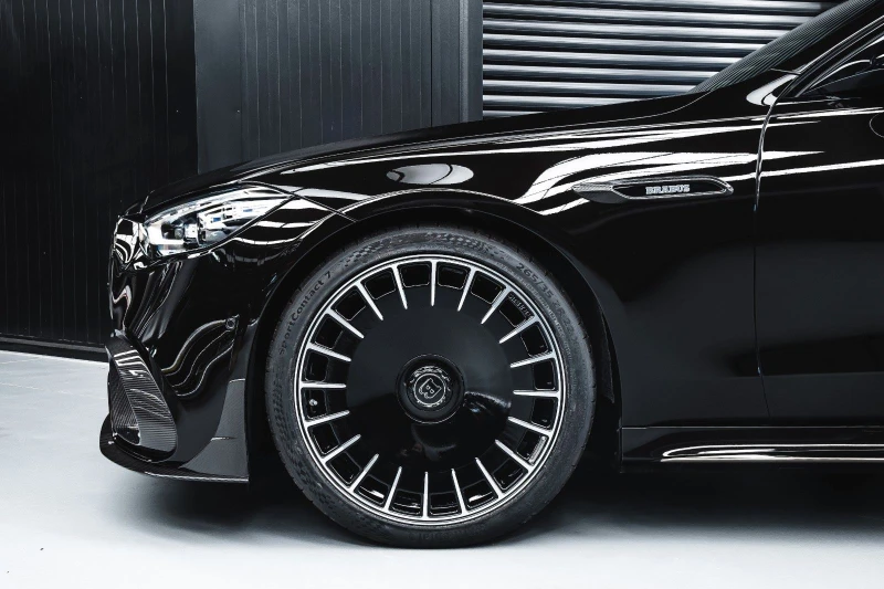 Mercedes-Benz S 63 AMG BRABUS B930/FULL CARBON/CERAMIC/BURM 4D/PANO/22/, снимка 3 - Автомобили и джипове - 50573538