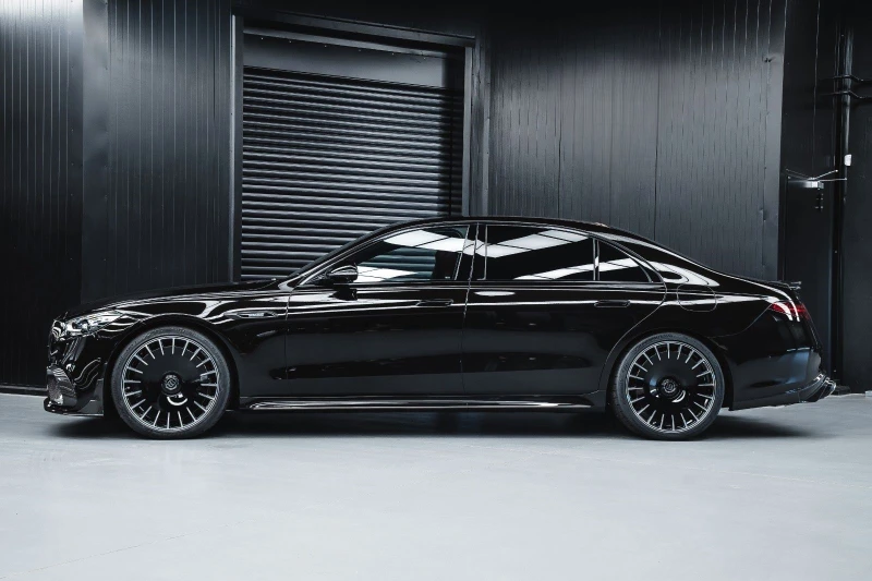 Mercedes-Benz S 63 AMG BRABUS B930/FULL CARBON/CERAMIC/BURM 4D/PANO/22/, снимка 4 - Автомобили и джипове - 50573538