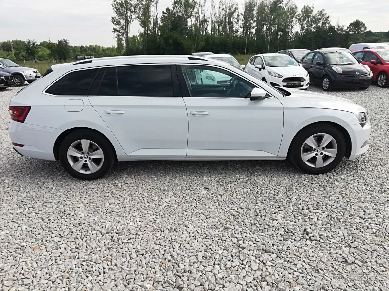 Skoda Superb 2.0tdi kli navi avt 190, снимка 7 - Автомобили и джипове - 50603215