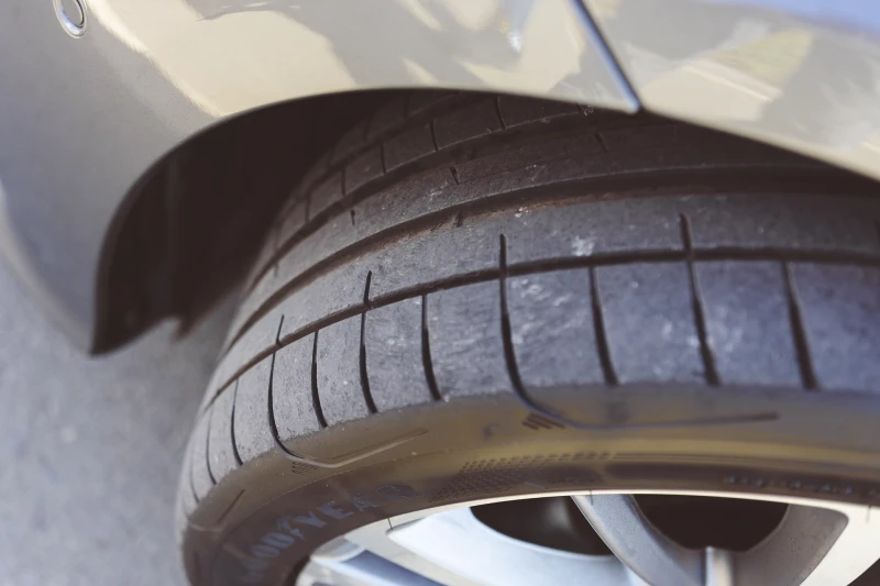 Mercedes-Benz CLS 400 4Matic/Burmester/360, снимка 16 - Автомобили и джипове - 51544859