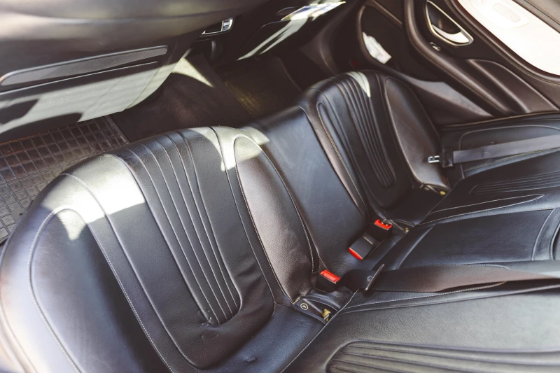 Mercedes-Benz CLS 400 4Matic/Burmester/360, снимка 14 - Автомобили и джипове - 51544859