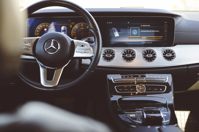 Mercedes-Benz CLS 400 4Matic/Burmester/360, снимка 9 - Автомобили и джипове - 51544859