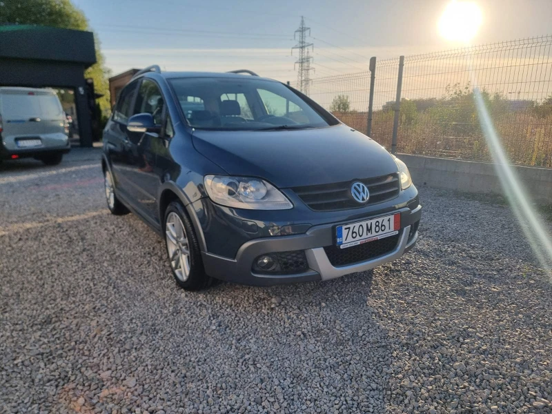 VW Golf Plus 2.0 TDI BMM CROSS КЛИМАТРОНИК, снимка 4 - Автомобили и джипове - 51630740