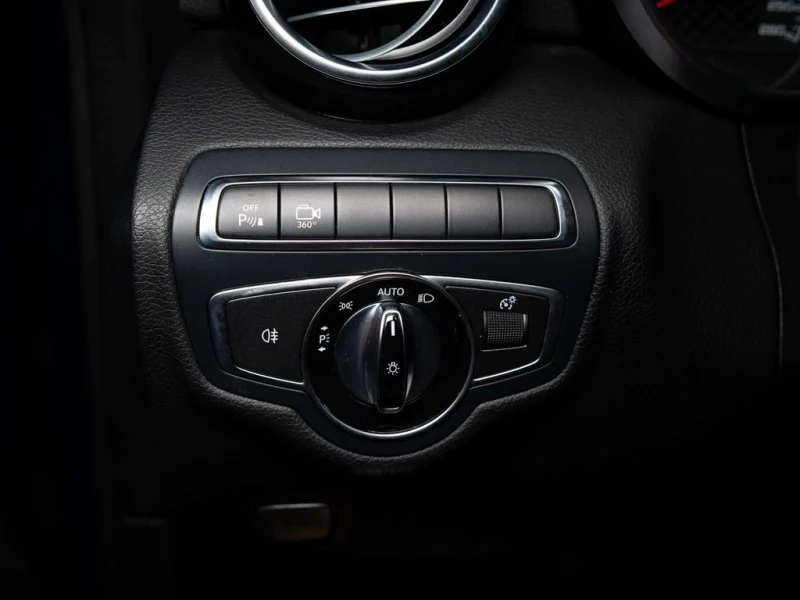 Mercedes-Benz C 43 AMG * CARFAX * ЦЕНА ДО БГ, снимка 16 - Автомобили и джипове - 53154470