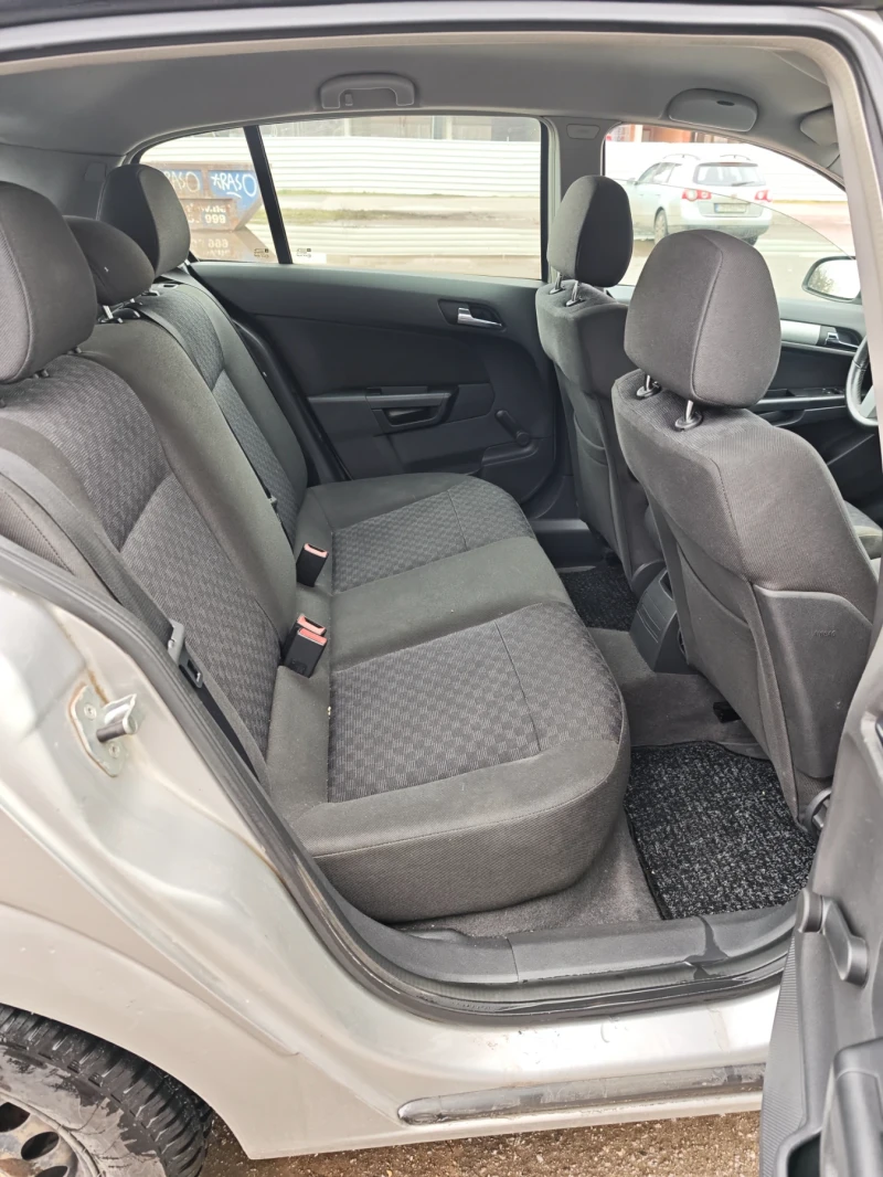Opel Astra, снимка 10 - Автомобили и джипове - 53252178