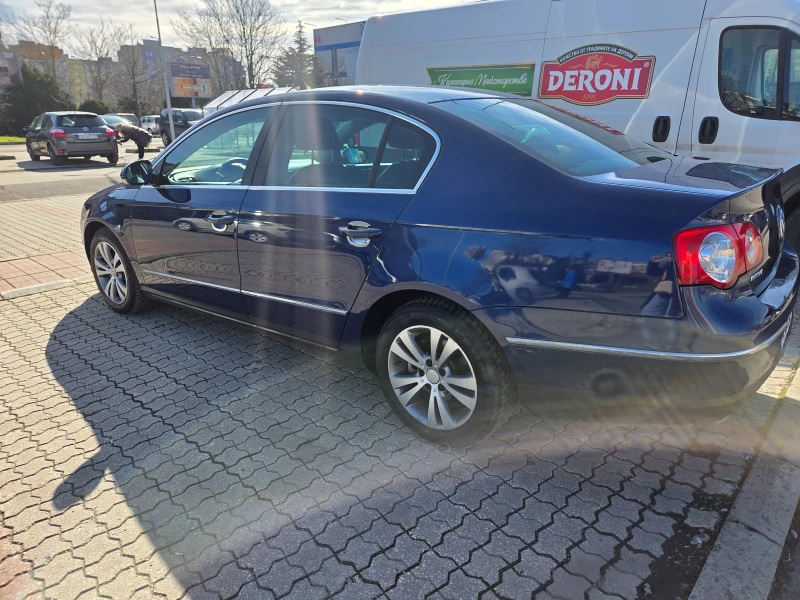 VW Passat, снимка 14 - Автомобили и джипове - 53540339