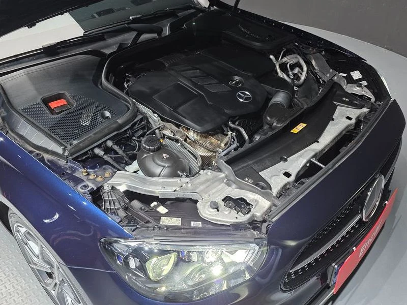 Mercedes-Benz E 220 1.9 Automatic, снимка 6 - Автомобили и джипове - 55837296
