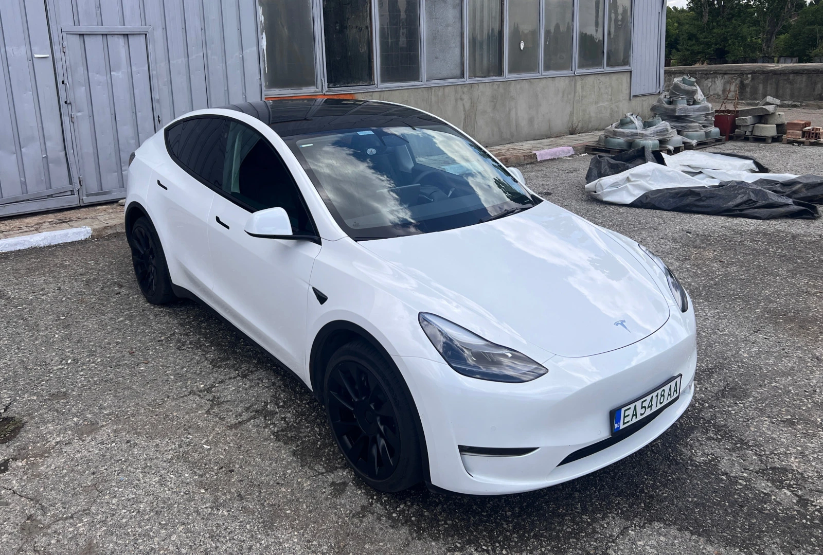 Tesla Model Y Long Range Dual Motor - изображение 2