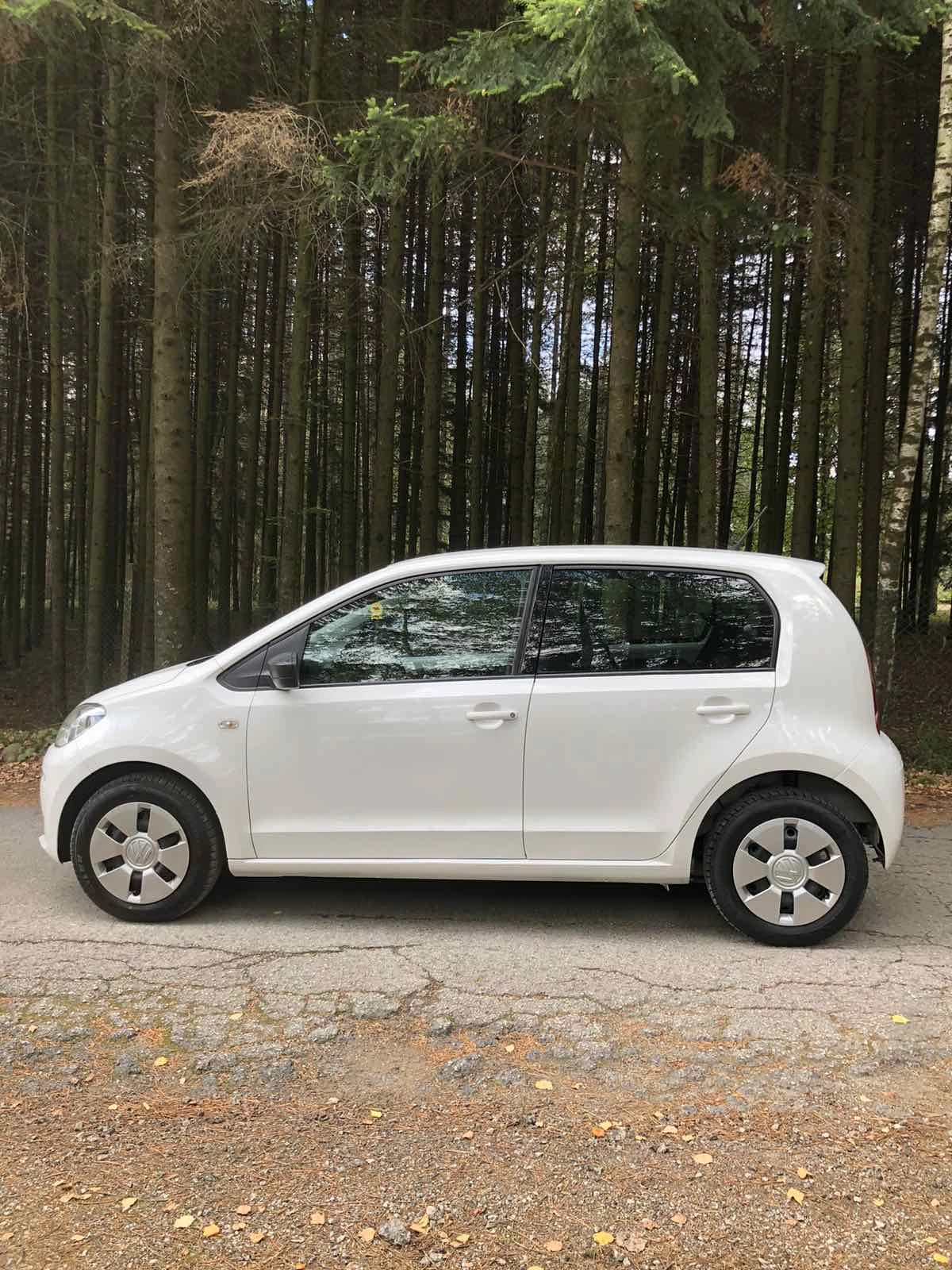 VW Up 1.0 MPI - Нов Внос - изображение 3