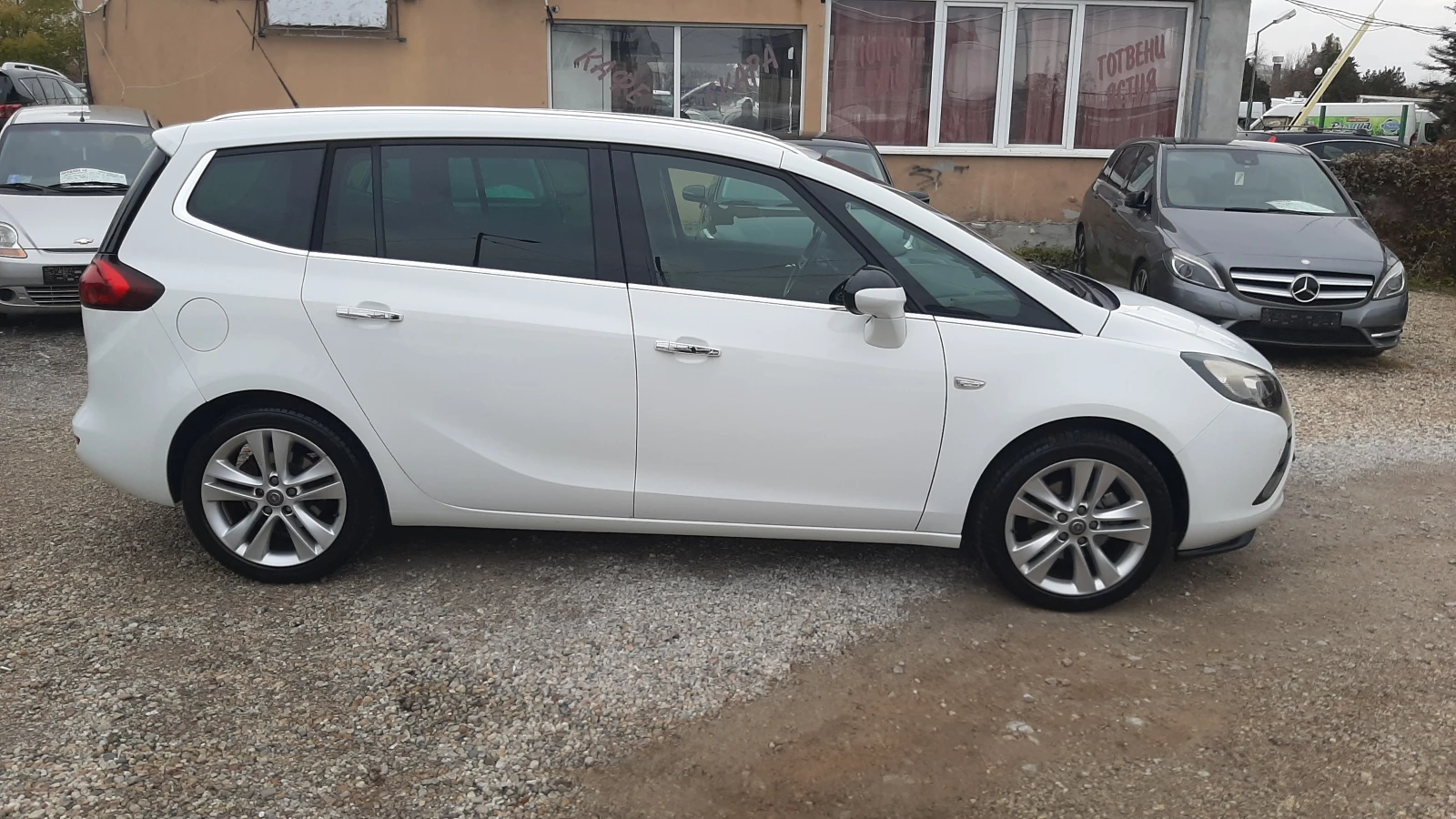 Opel Zafira 2.0CDTI-136000 км - изображение 4