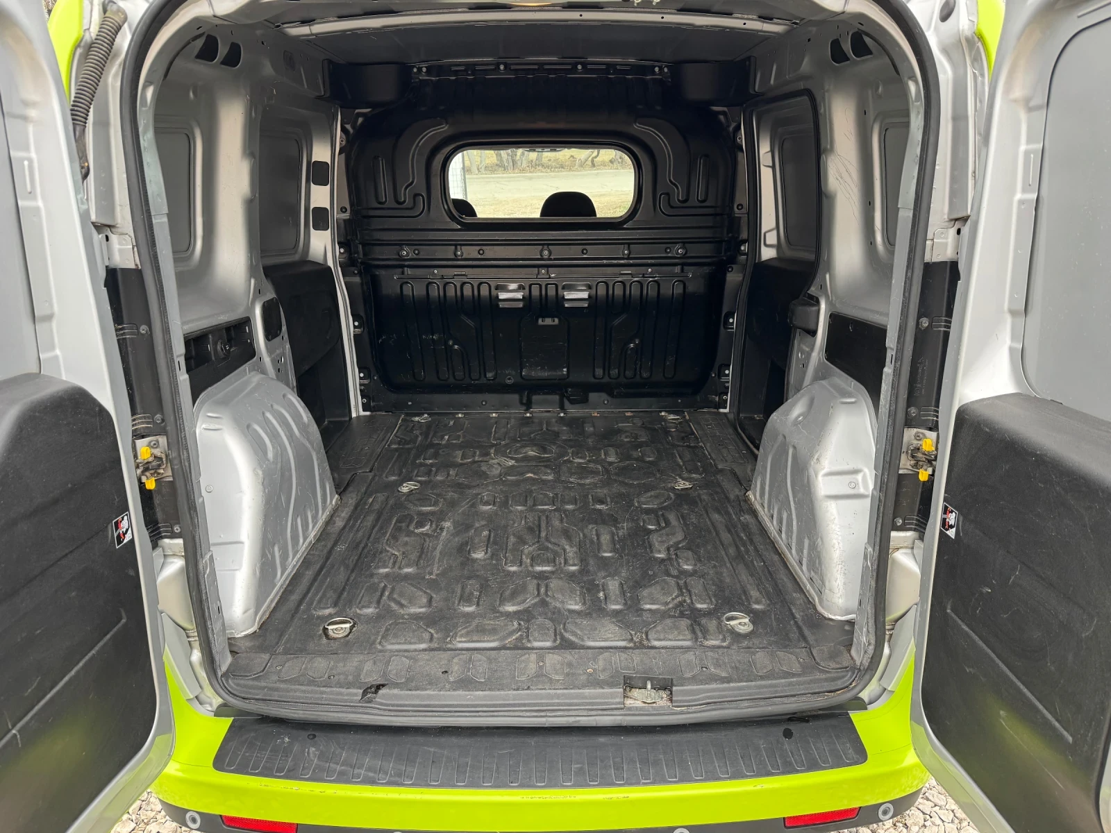 Fiat Doblo 1.6m-jet/Euro6/Navi | Mobile.bg — изображение 12