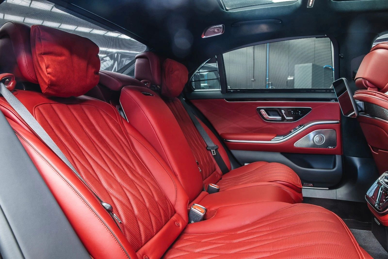 Mercedes-Benz S 63 AMG BRABUS B930/FULL CARBON/CERAMIC/BURM 4D/PANO/22/ | Mobile.bg   15