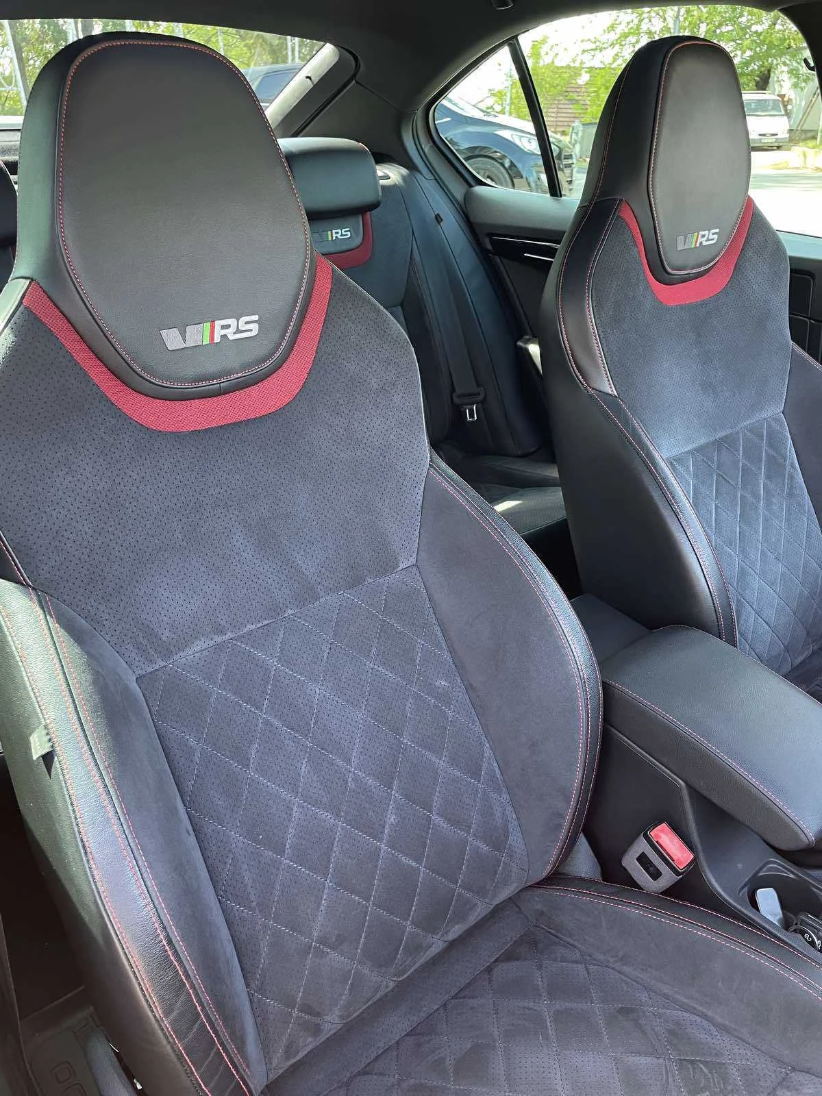Skoda Octavia 2.0TSI 245к.с - изображение 10