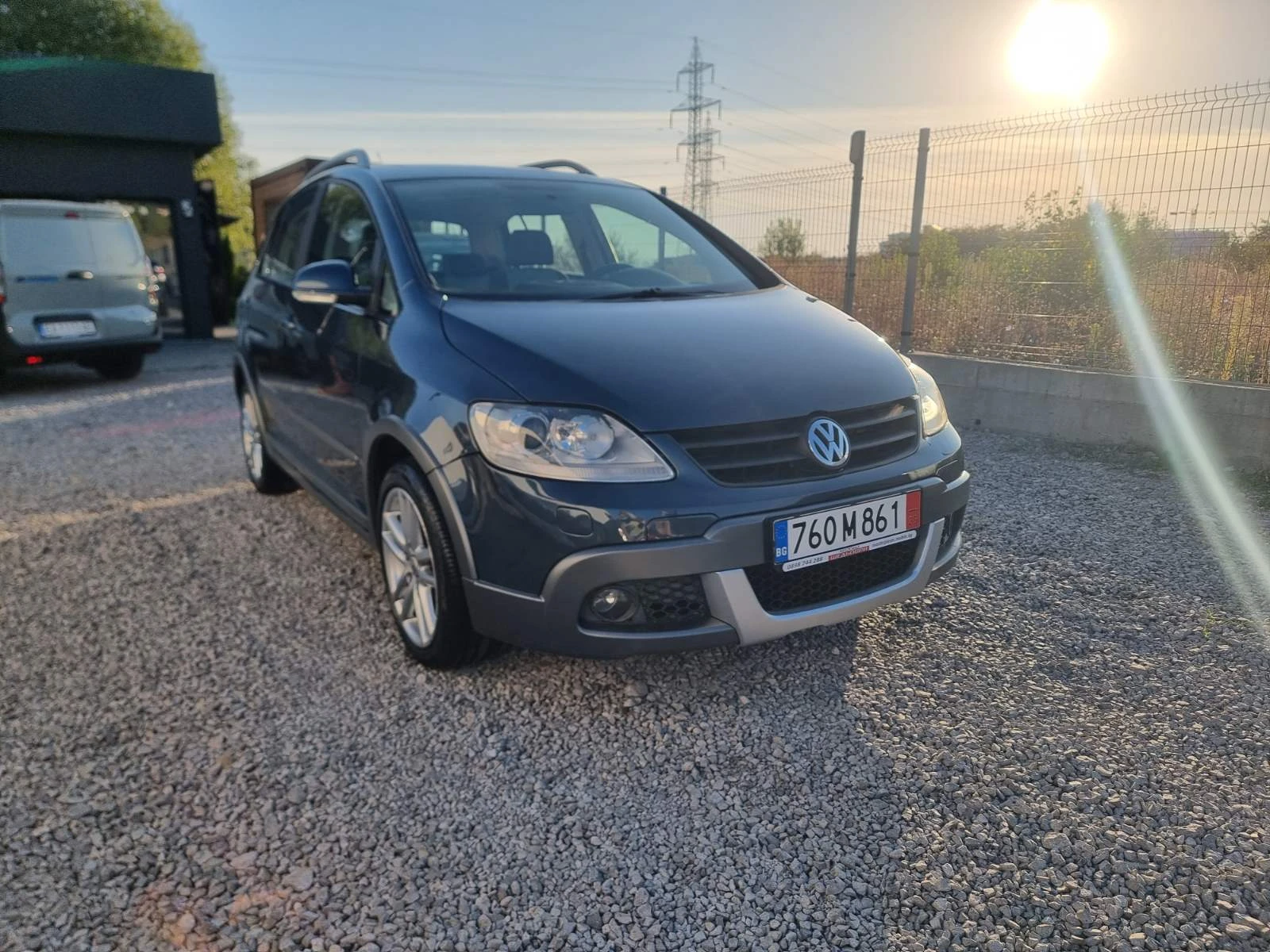 VW Golf Plus 2.0 TDI BMM CROSS КЛИМАТРОНИК - изображение 4
