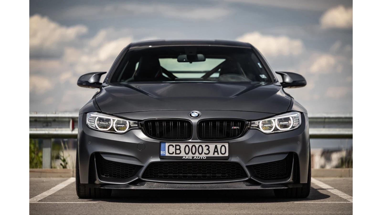 BMW M4 GTS - изображение 8