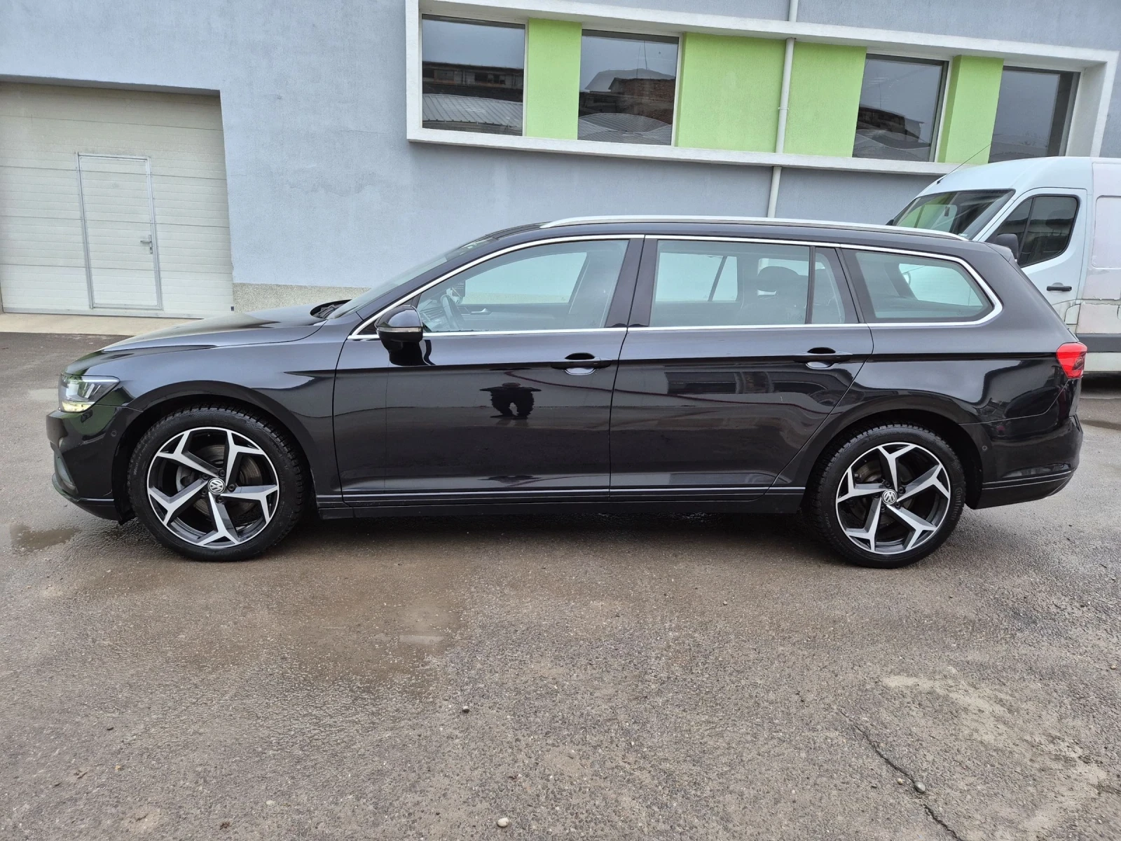 VW Passat 2.0TDI Face Digital Distr Keyless   | Mobile.bg   7