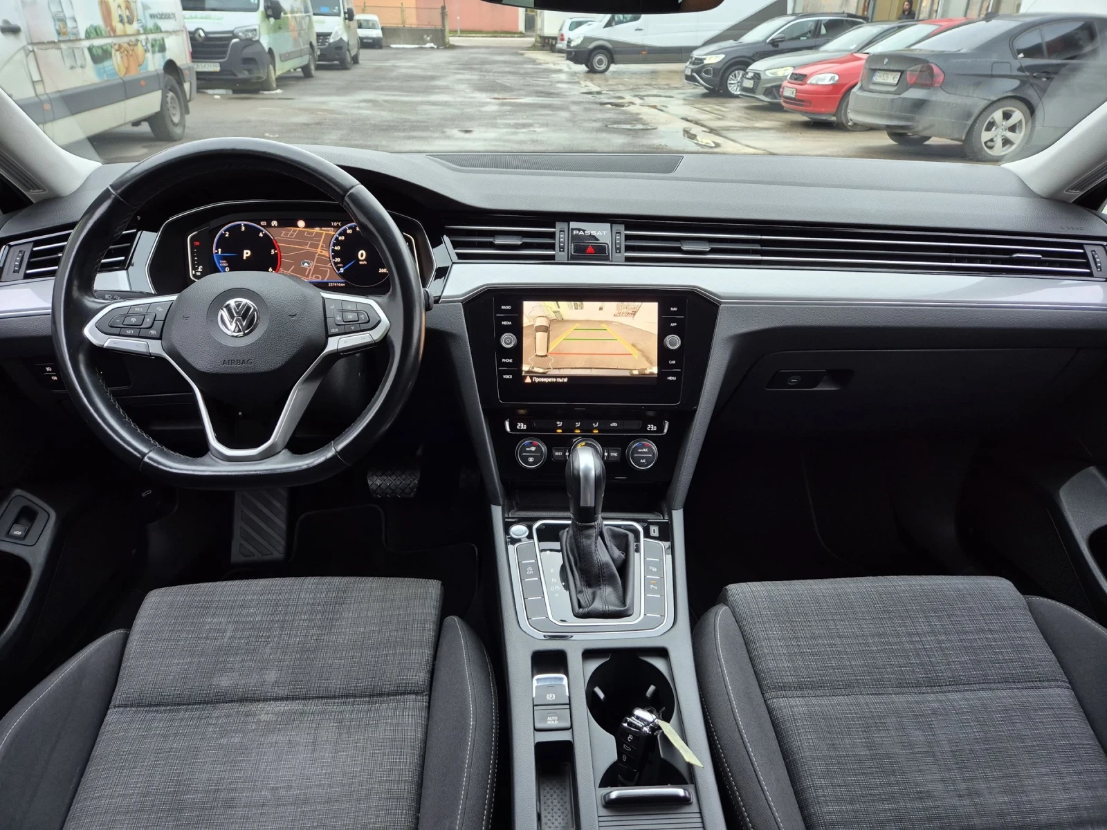 VW Passat 2.0TDI Face Digital Distr Keyless   | Mobile.bg   9