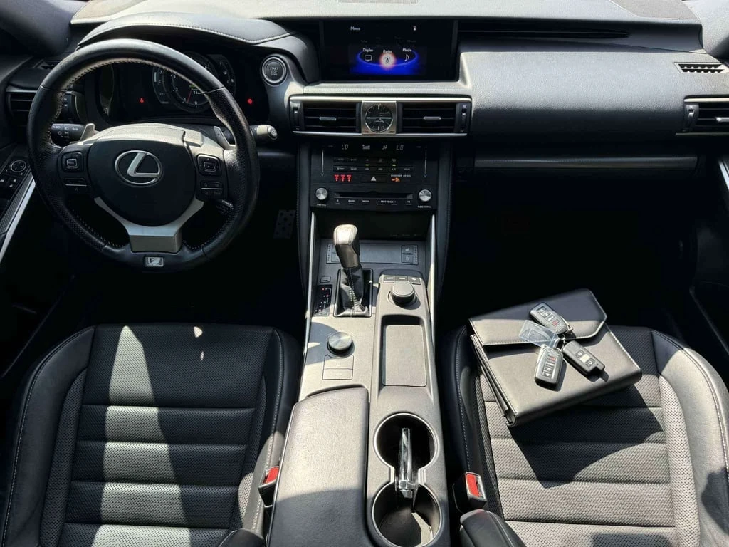 Lexus IS * 300 * CARFAX * ���� �� �� | Mobile.bg � ����������� 17