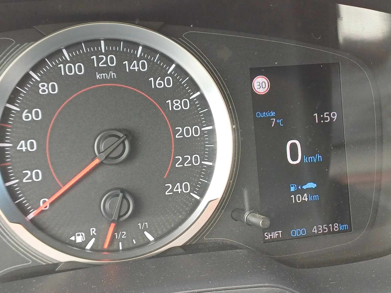 Toyota Corolla 1.6 VALVEMATIC, снимка 2 - Автомобили и джипове - 54032700