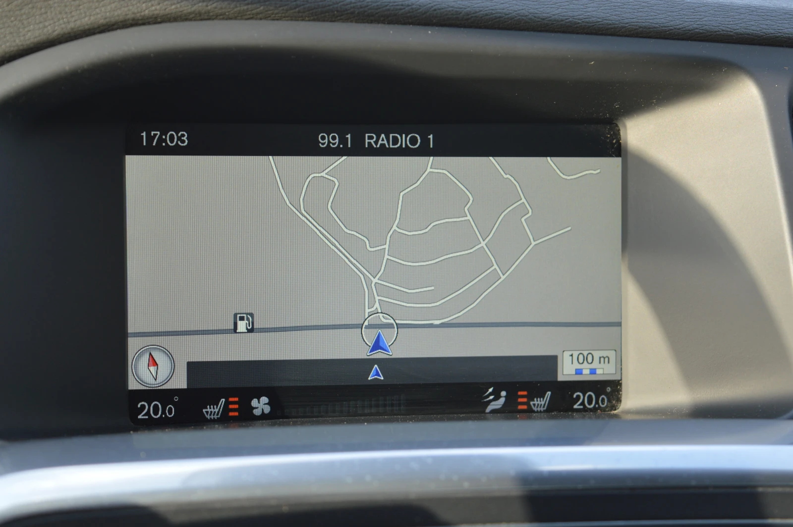 Volvo V60 2.0D3-FACE-AVTOMAT, снимка 13 - Автомобили и джипове - 54091910