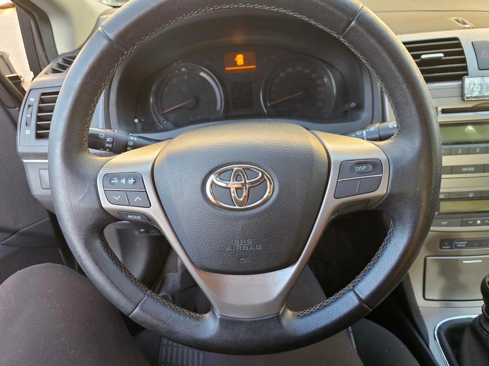 Toyota Avensis Saloon (T27), снимка 4 - Автомобили и джипове - 54847190